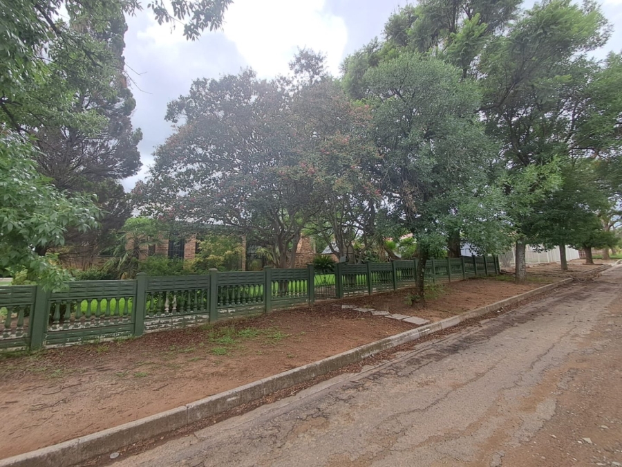 To Let 3 Bedroom Property for Rent in Morewag Free State